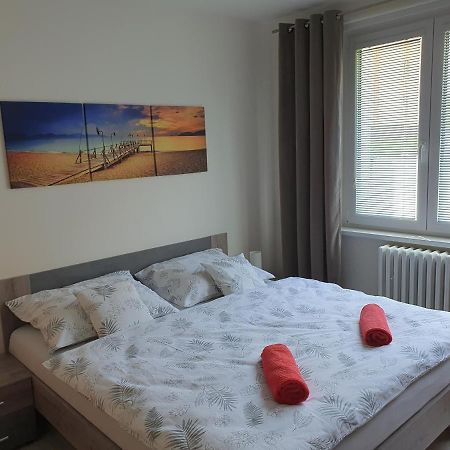 Family Apartman Kovarska Luaran gambar