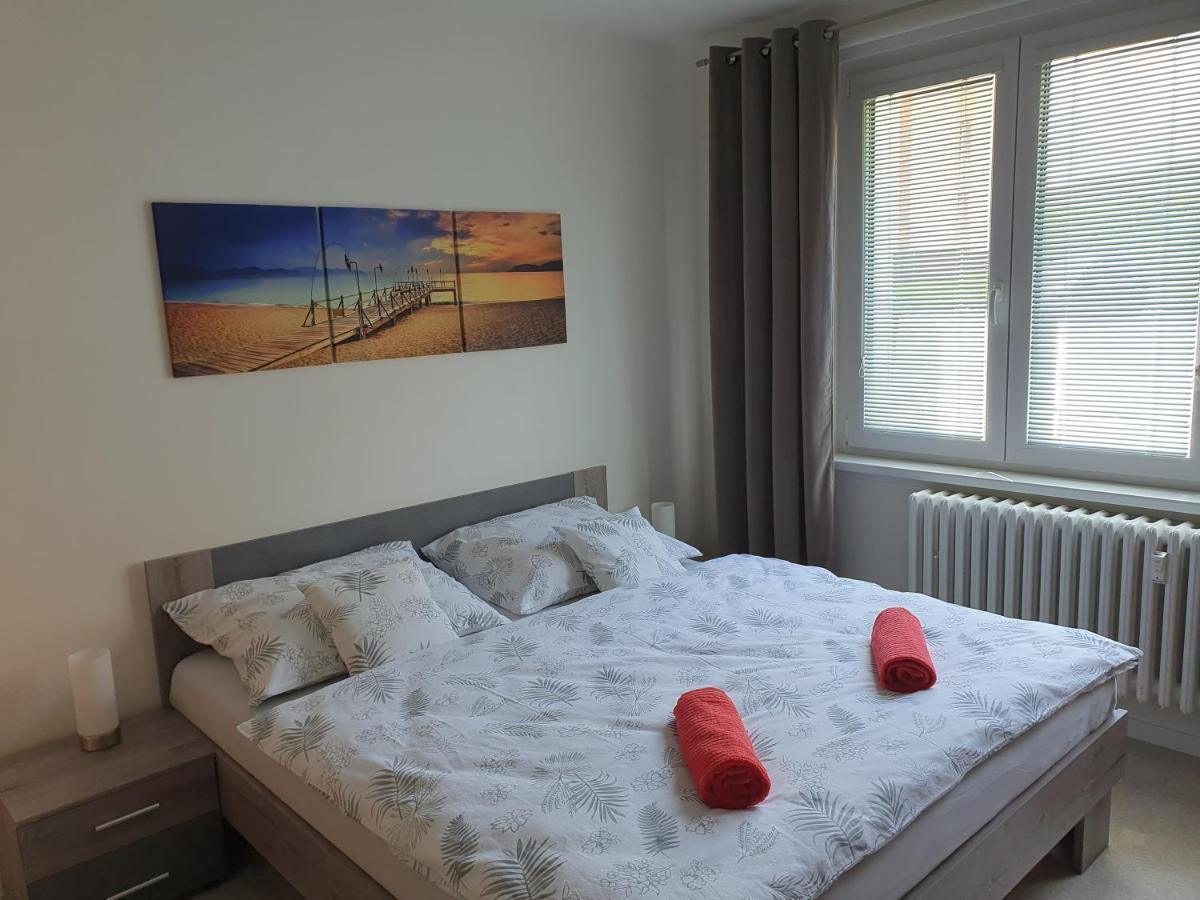 Family Apartman Kovarska Luaran gambar