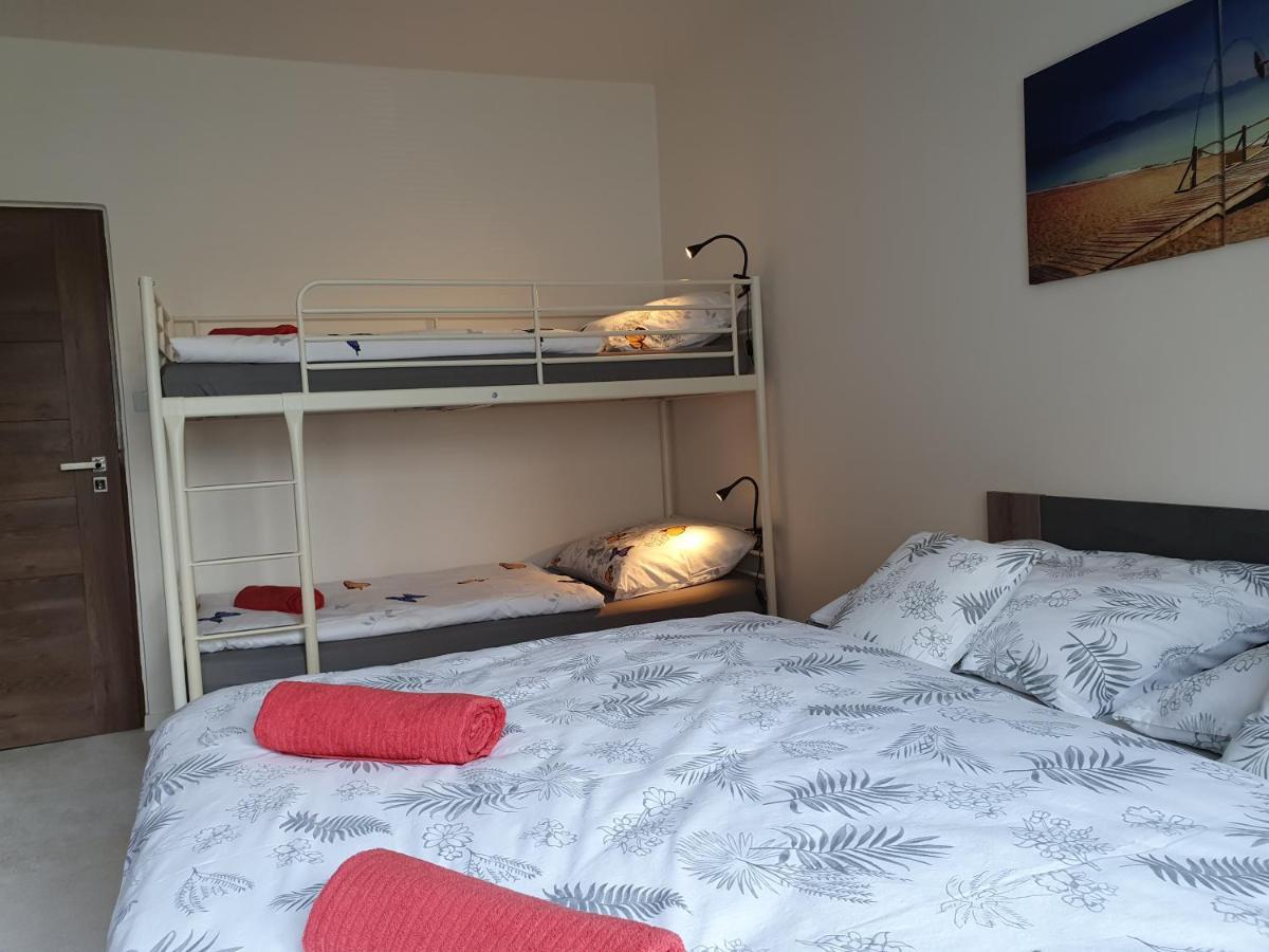 Family Apartman Kovarska Luaran gambar